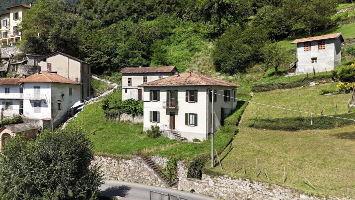 Image No.56-4 Bed House for sale