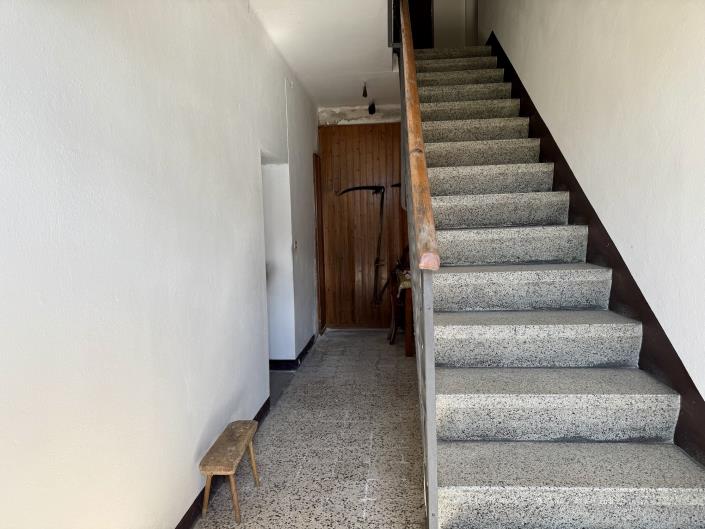 Image No.9-4 Bed House for sale