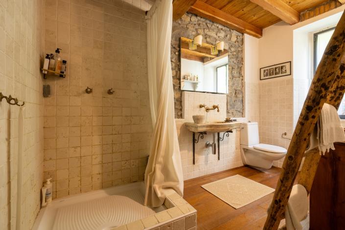 Image No.26-3 Bed House for sale