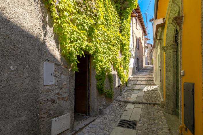 Image No.32-3 Bed House for sale