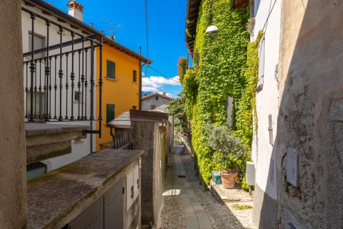 Image No.36-3 Bed House for sale