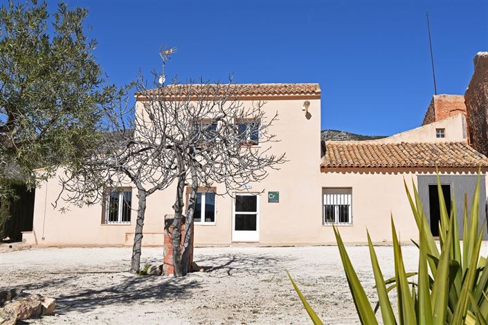 Image No.2-Maison de campagne de 4 chambres à vendre à Jumilla