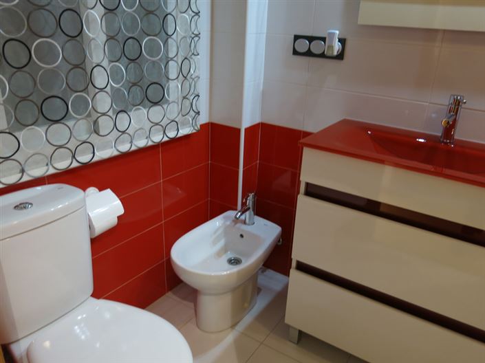 Image No.9-3 Bed Apartment for sale