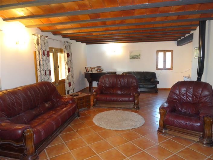 Image No.24-6 Bed Country House for sale