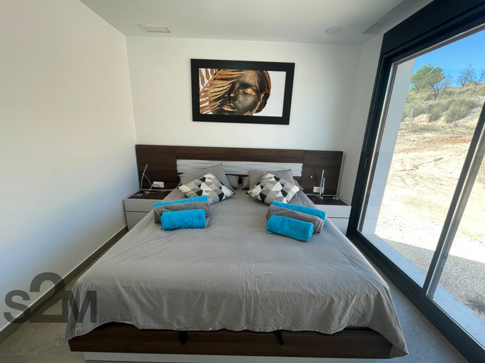 Image No.25-5 Bed Villa for sale