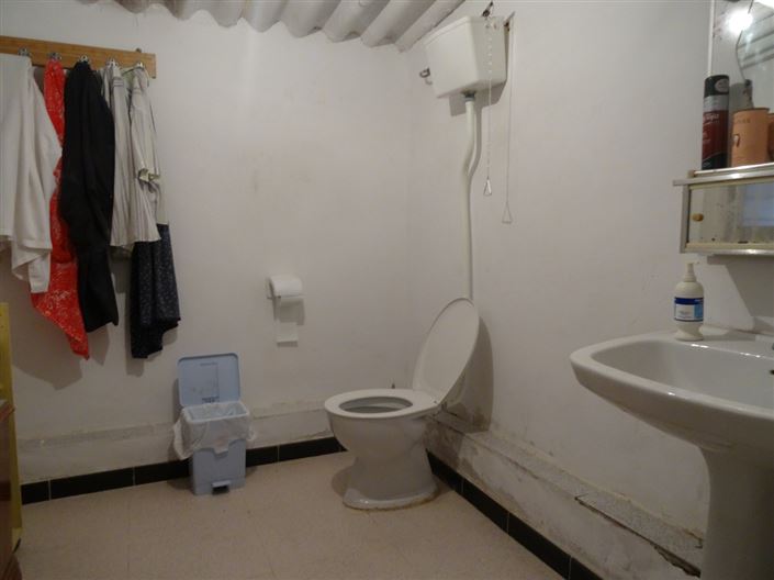 Image No.20-1 Bed Country House for sale