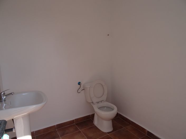 Image No.15-Commercial de 10 chambres à vendre à Fortuna