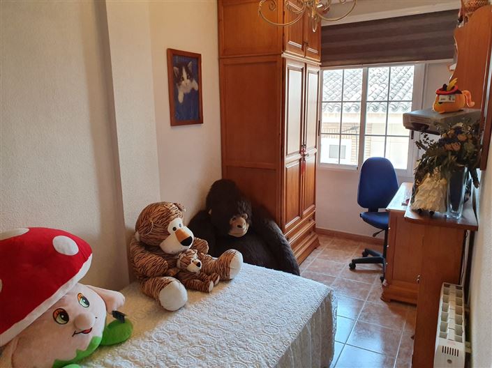 Image No.16-3 Bed Townhouse for sale