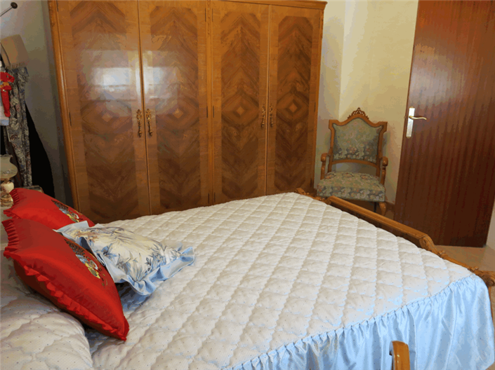 Image No.13-3 Bed Townhouse for sale