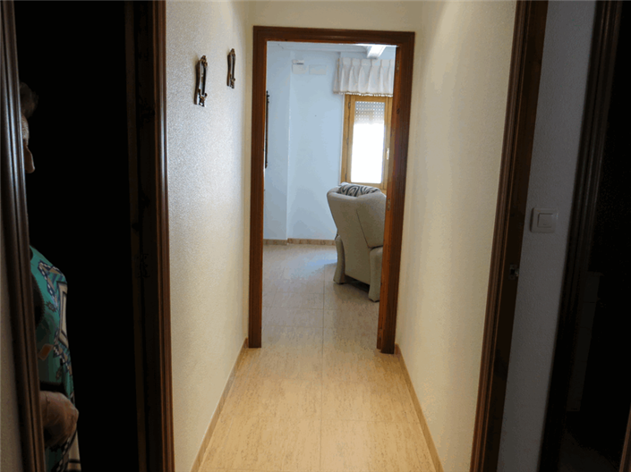 Image No.18-3 Bed Townhouse for sale