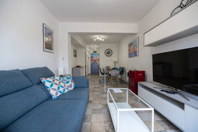 2599pisoavenida040825151634cf22691