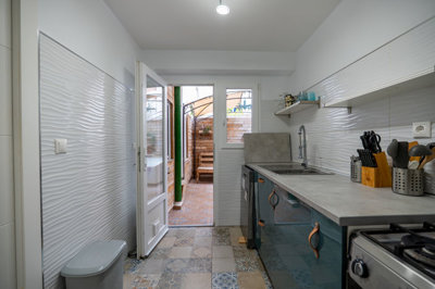 2599pisoavenida040825151636cf226910