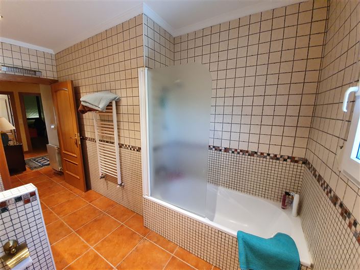 Image No.17-Villa de 4 chambres à vendre à Yecla