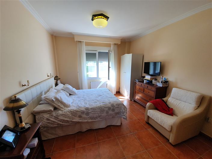 Image No.24-Villa de 4 chambres à vendre à Yecla