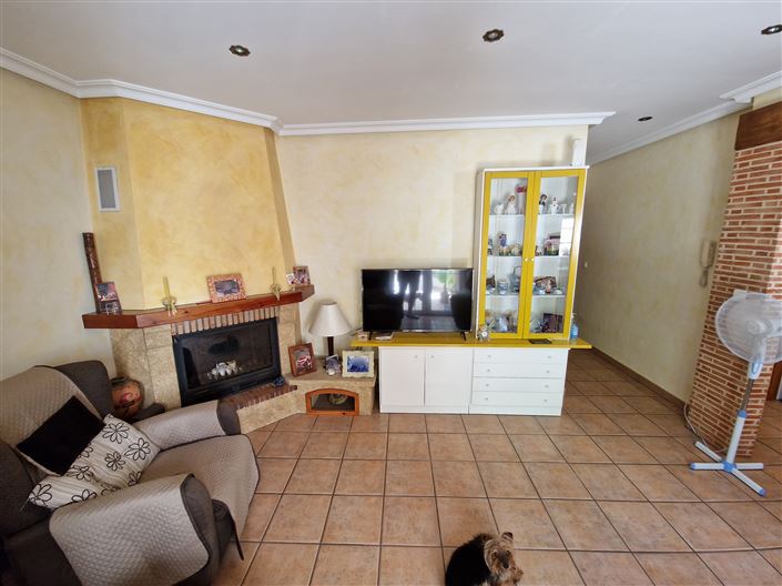 Image No.14-5 Bed Townhouse for sale