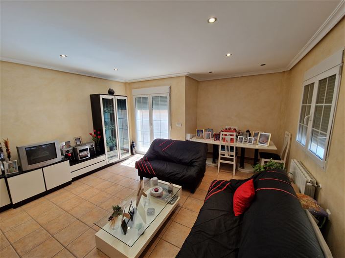 Image No.3-5 Bed Townhouse for sale