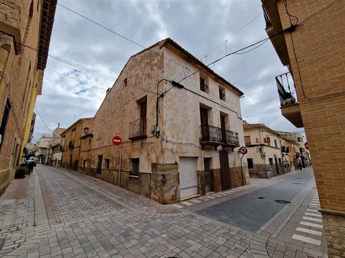 Image No.3-Maison de ville de 7 chambres à vendre à Pinoso