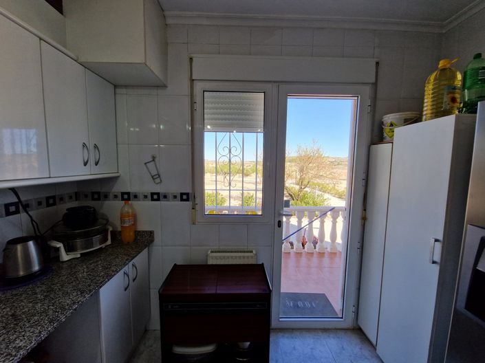 Image No.18-4 Bed Villa for sale