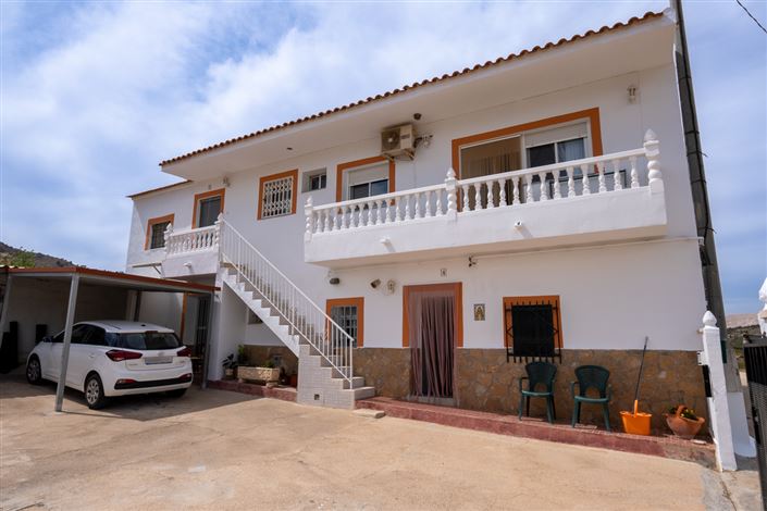 Image No.2-Maison de campagne de 9 chambres à vendre à Abanilla