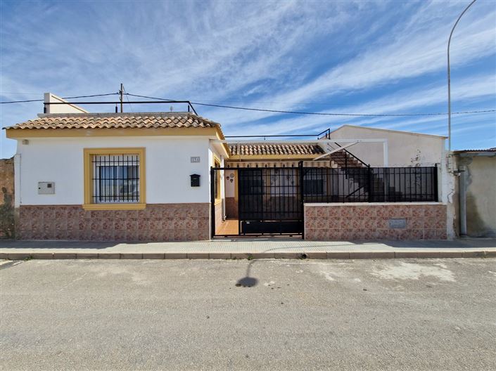 Image No.2-2 Bed Country House for sale