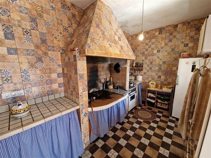 Image No.22-2 Bed Country House for sale