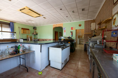 3391virgendelaesperanzarestaurant040723105807