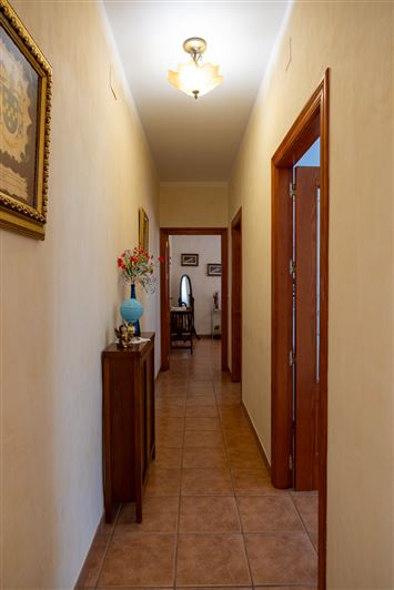 Image No.30-7 Bed Villa for sale