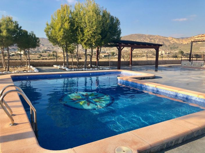 Image No.10-3 Bed Villa for sale