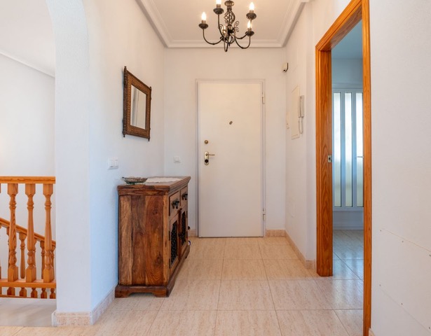 Image No.18-4 Bed Villa for sale