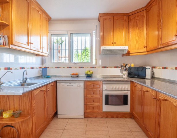 Image No.8-4 Bed Villa for sale