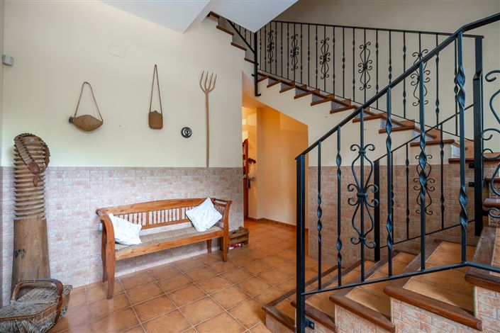 Image No.3-5 Bed Townhouse for sale