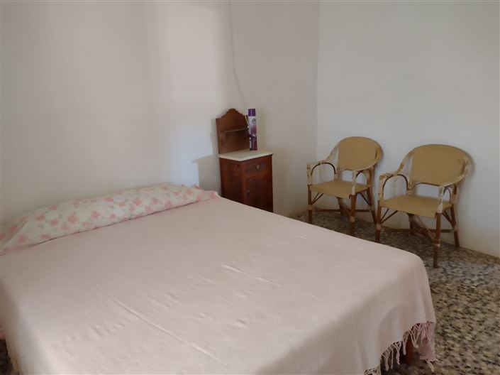 Image No.19-5 Bed Country House for sale