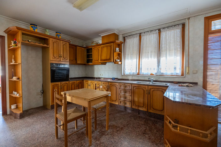 Image No.13-Maison de campagne de 6 chambres à vendre à Monóvar