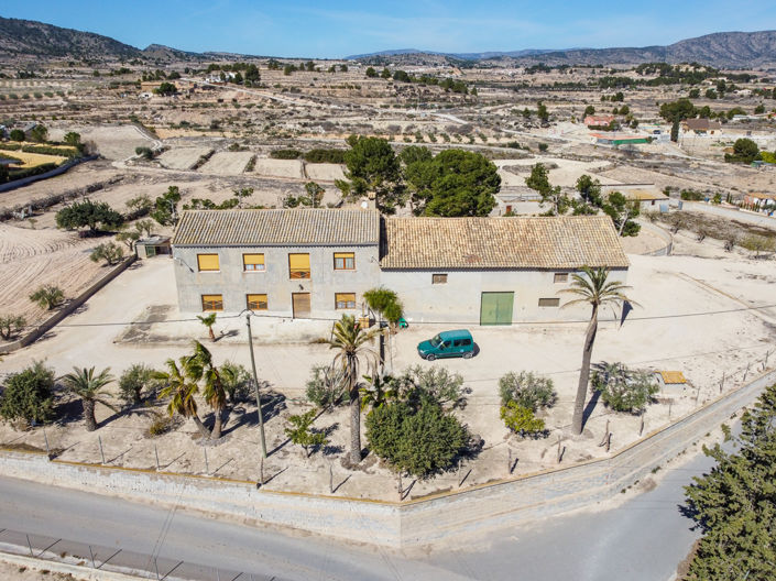 Image No.4-Maison de campagne de 6 chambres à vendre à Monóvar