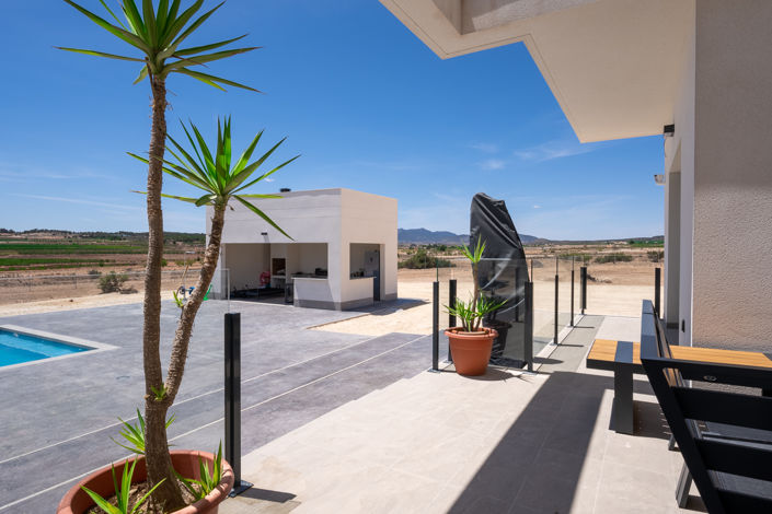 Image No.4-4 Bed Villa for sale