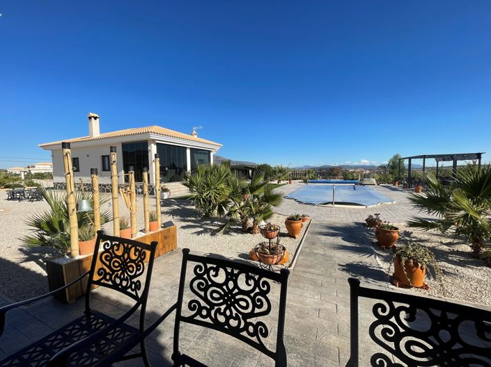 Image No.6-Villa de 3 chambres à vendre à Pinoso