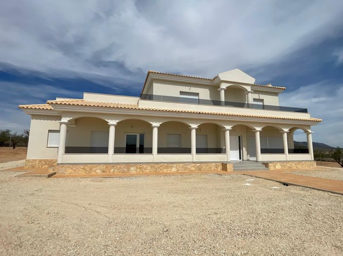 Image No.23-6 Bed Villa for sale