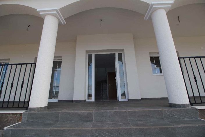 Image No.7-4 Bed Villa for sale