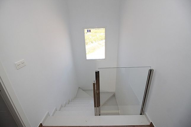 Image No.10-4 Bed Villa for sale