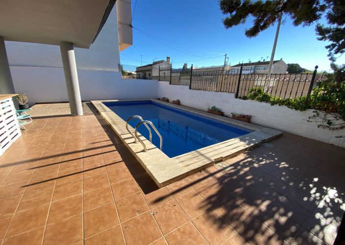 Image No.2-3 Bed Townhouse for sale