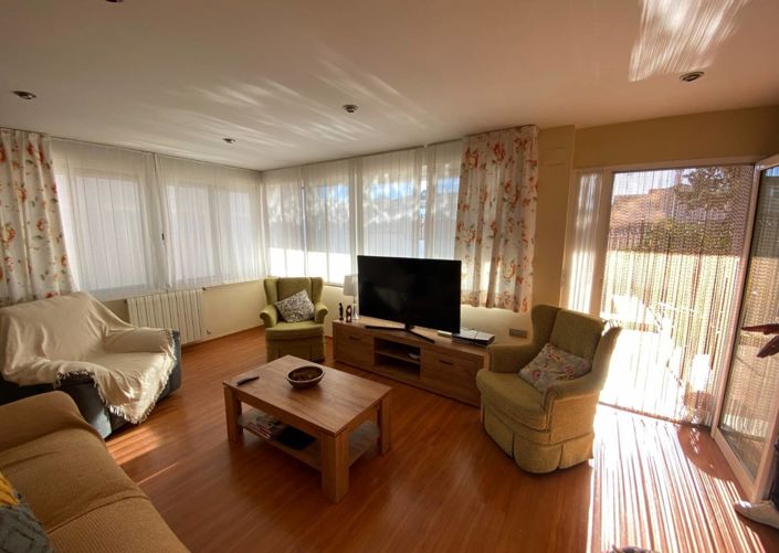 Image No.22-3 Bed Townhouse for sale