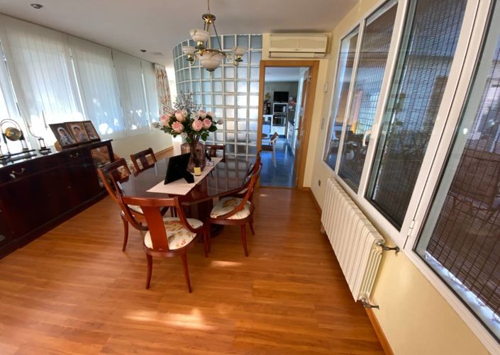 Image No.23-3 Bed Townhouse for sale