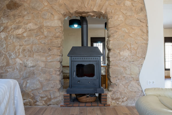 Image No.14-4 Bed Townhouse for sale