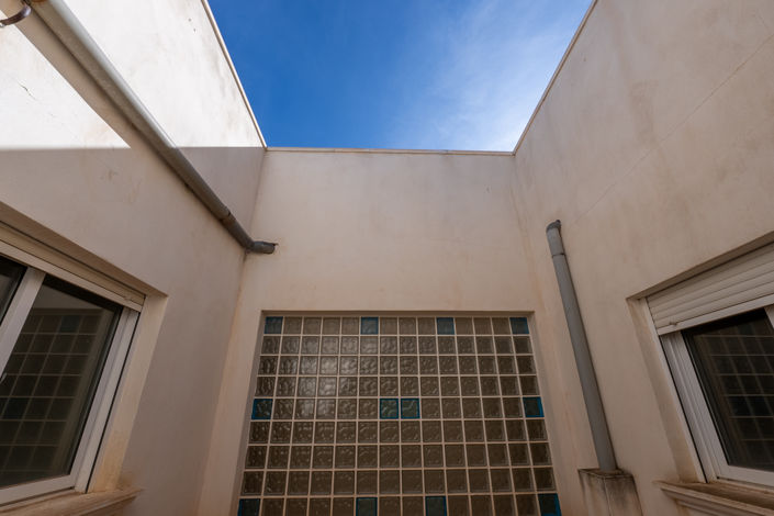 Image No.19-2 Bed Apartment for sale