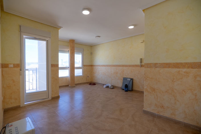 Image No.8-2 Bed Apartment for sale