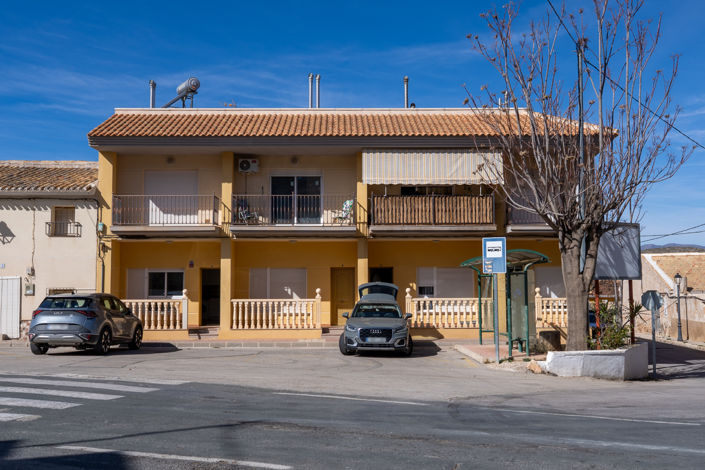 Image No.2-Appartement de 2 chambres à vendre à Canada de la Lena