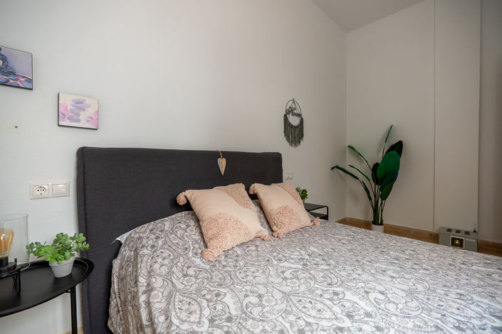 Image No.13-2 Bed Apartment for sale