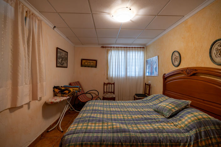 Image No.16-3 Bed Country House for sale