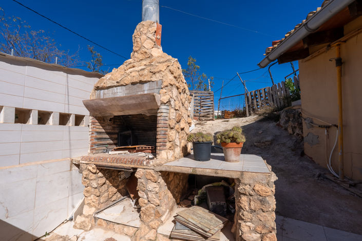 Image No.26-3 Bed Country House for sale