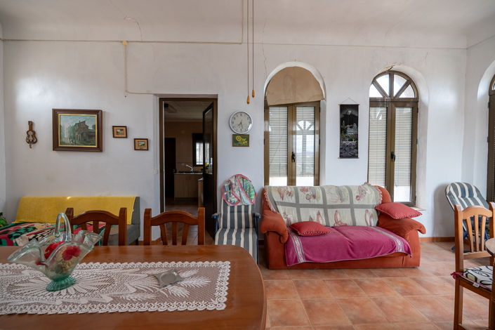 Image No.9-4 Bed Country House for sale